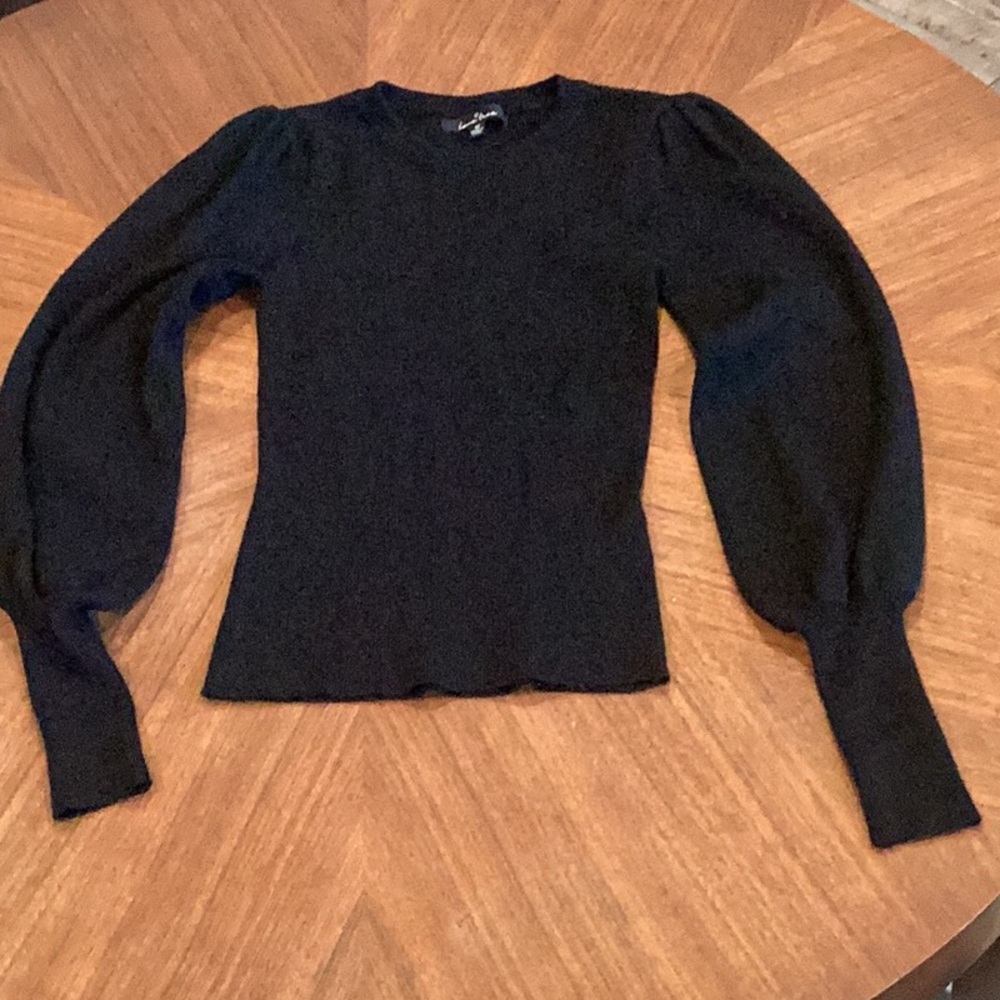 Love Tree Black Ribbed Top